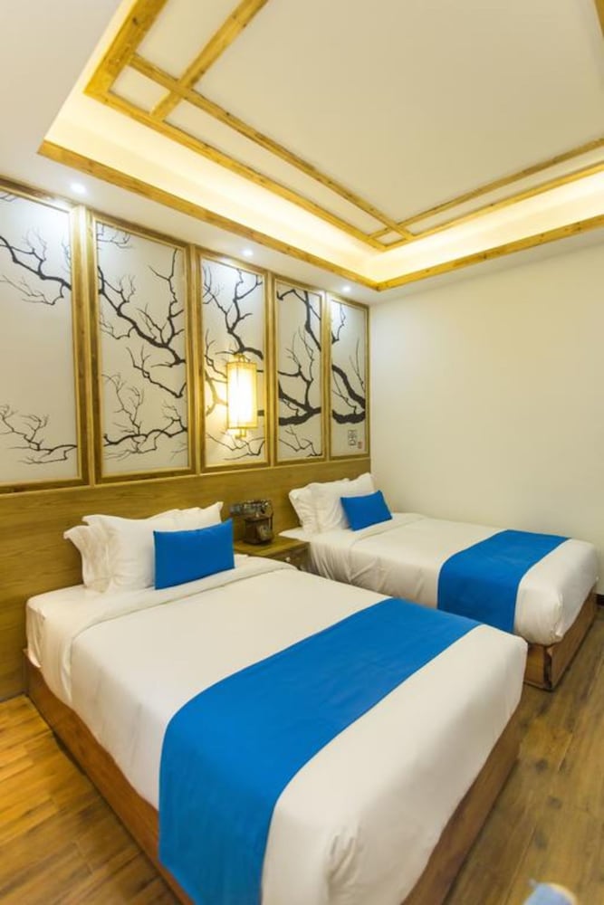 Standard Twin Room photo 2