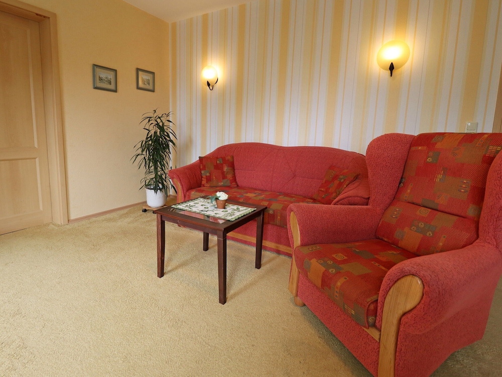 Apartment photo 2