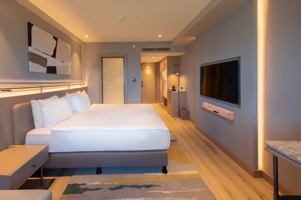 DELUXE KING ROOM WITH BOSPHORUS VIEW photo 3