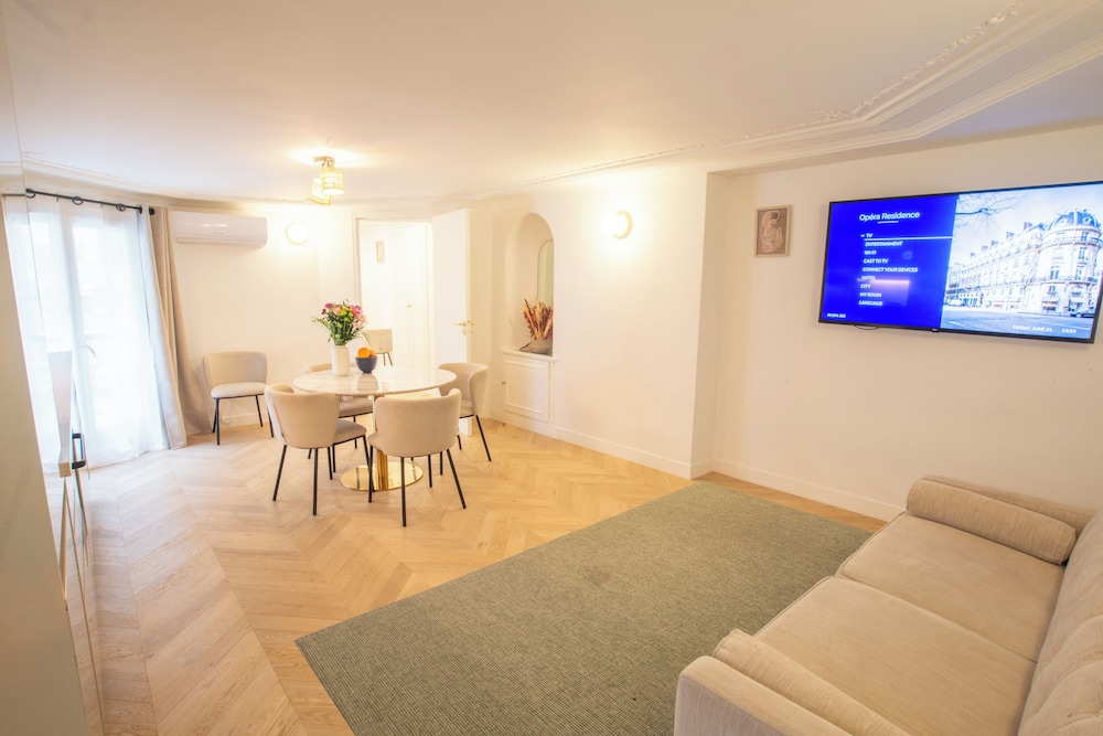 Comfort Apartment photo 2