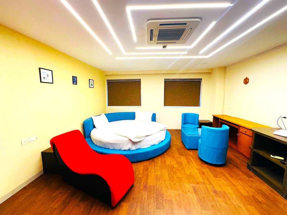 Super Deluxe Room - Photo 1
