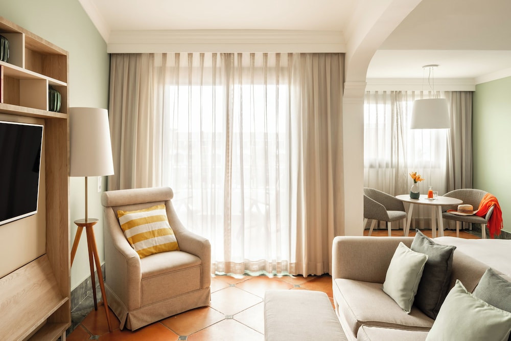 Premium Room (Ocean View, 3AD)