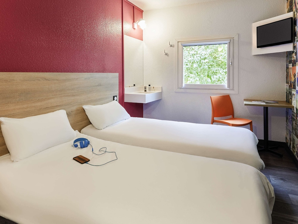 Room, 2 Twin Beds (Side Car) photo 3