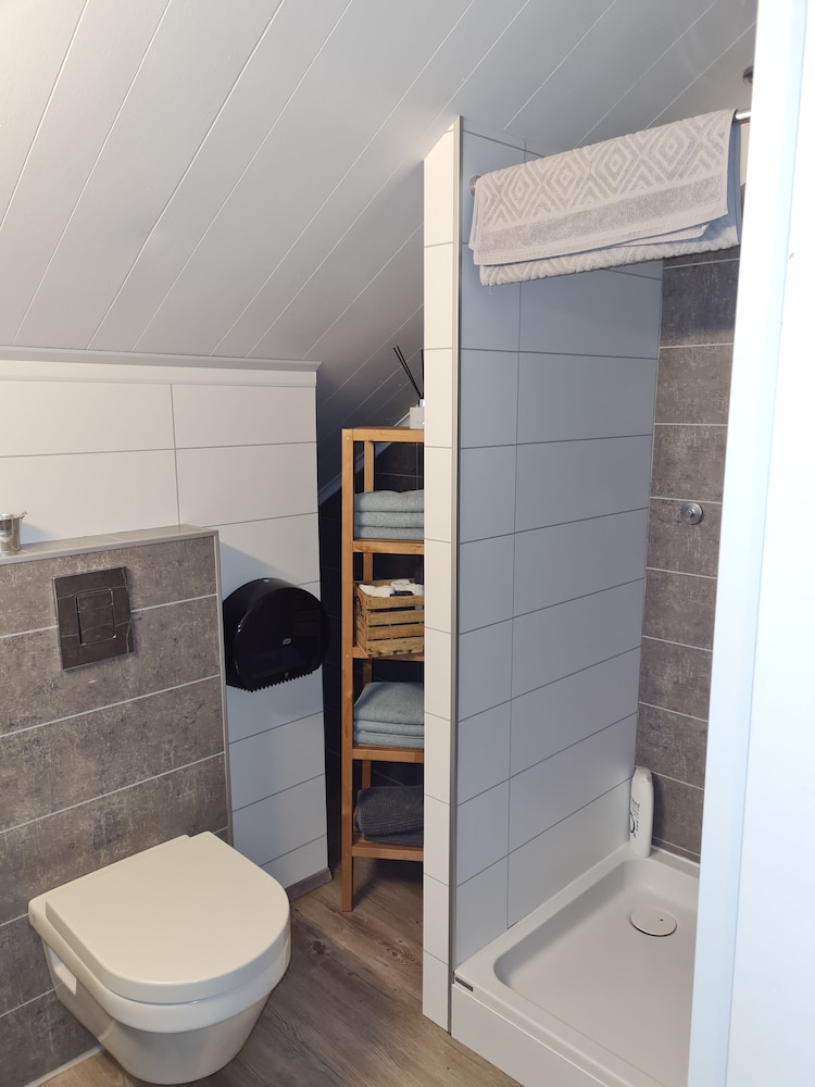 Family Quadruple Room, Shared Bathroom photo 3