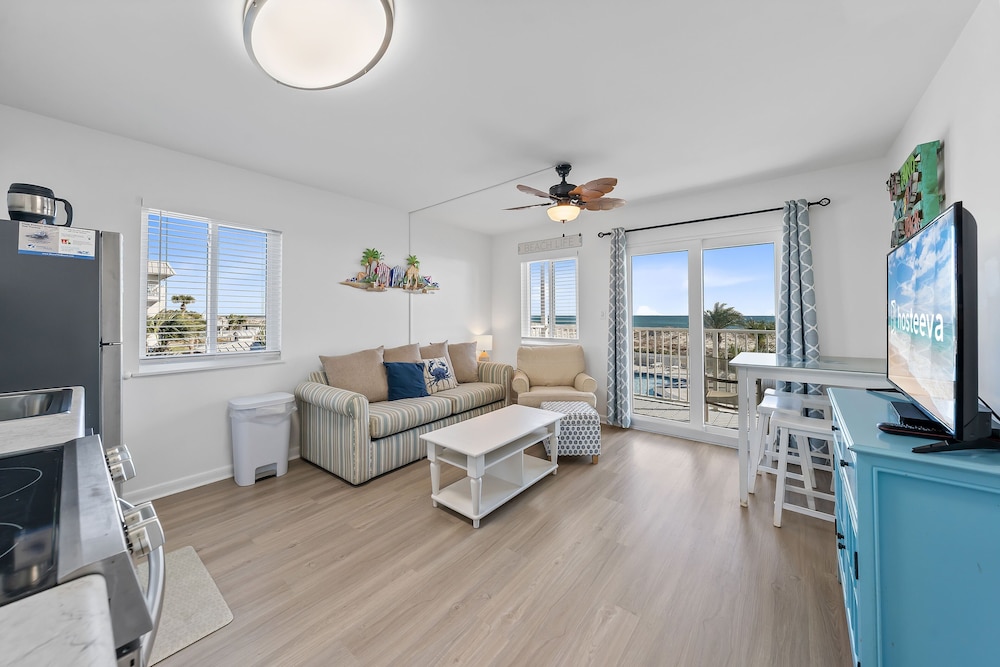 Signature Condo, Multiple Beds, Non Smoking, Kitchen