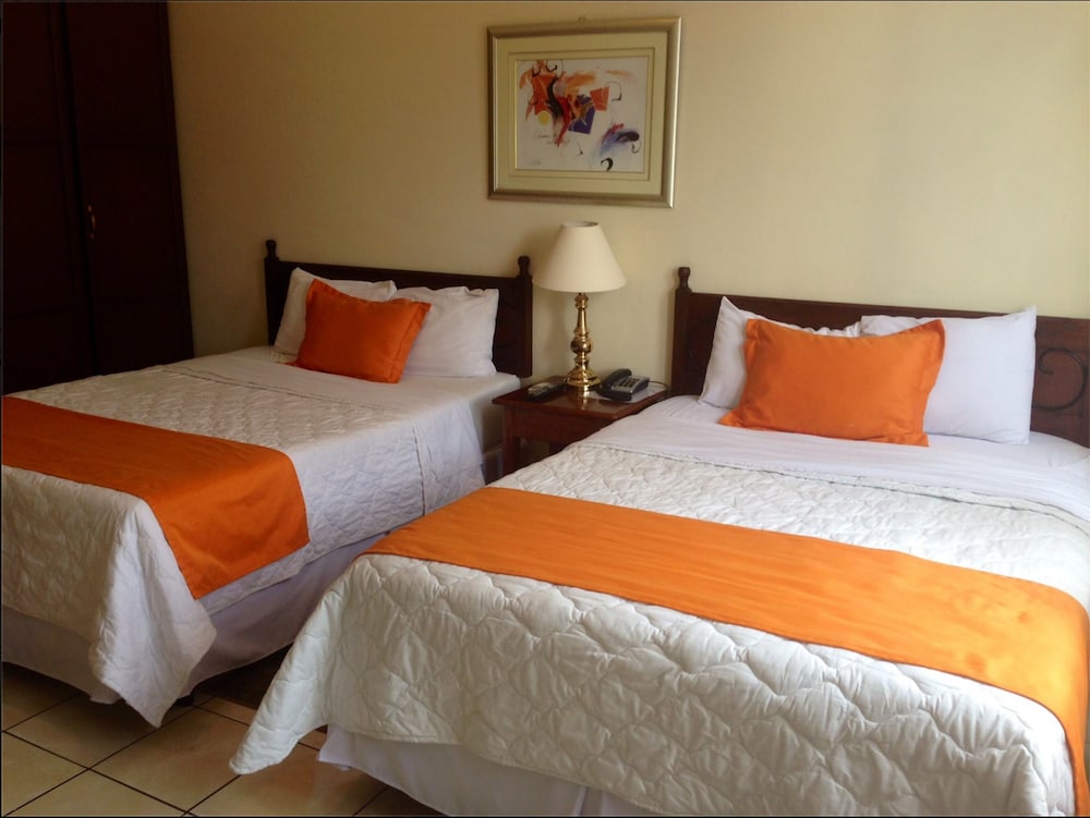 Habitación Estándar Doble, 2 Camas Dobles