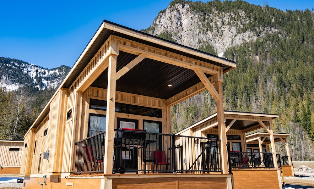 Premium Cabin, 1 Bedroom, Kitchen, Mountain View photo 1