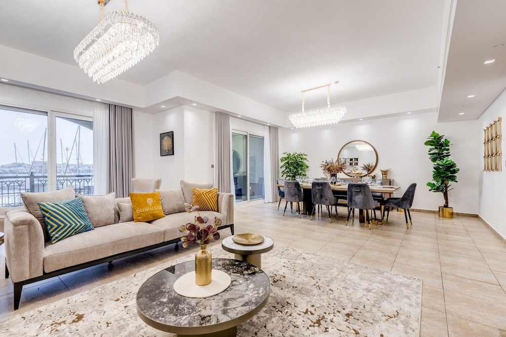 Luxury Townhome, 3 Bedrooms, Sea View photo 1