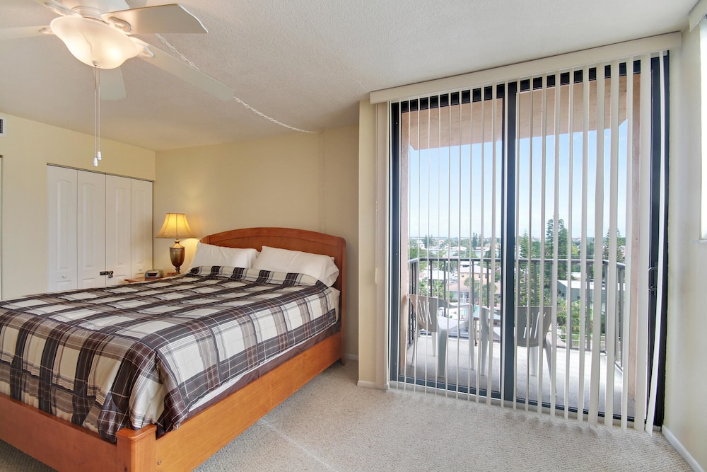 Condo, Multiple Beds (Trillium 5A - Premier) photo 2