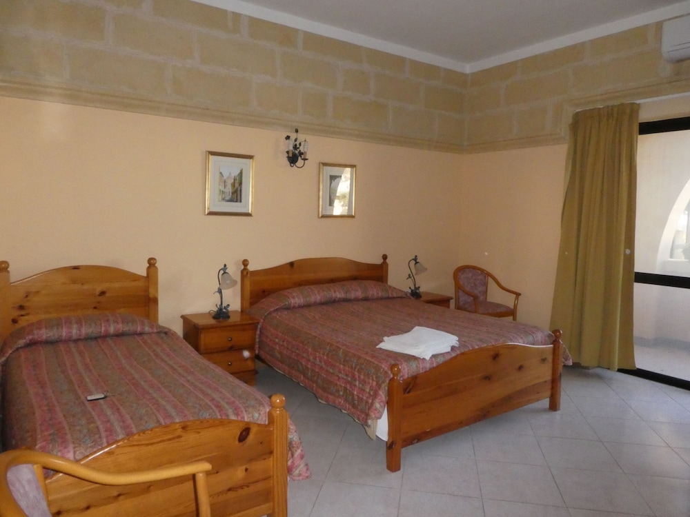 Triple Room, Sea View (Top Floor)
