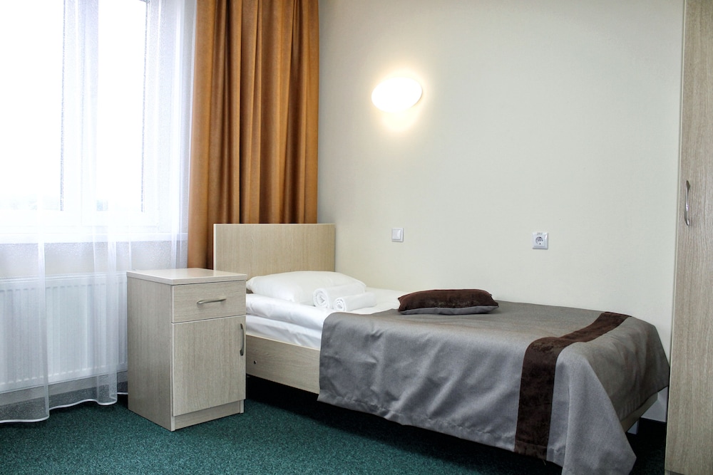 Standard Room, 2 Bedrooms photo 2