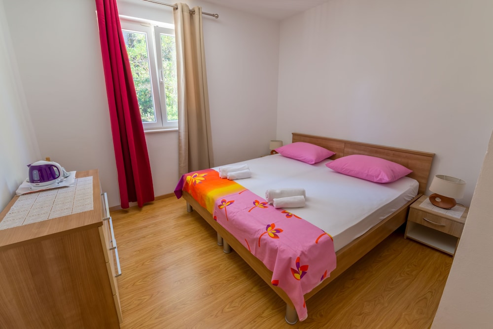 Standard Room photo 1