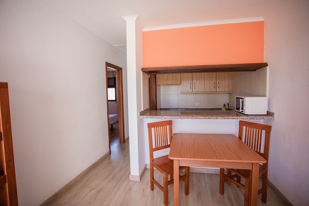 Classic Apartment, 1 Bedroom, Pool View (2 Adults) photo 2