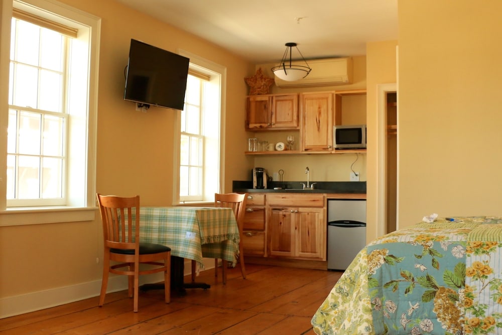 Parlor Suite