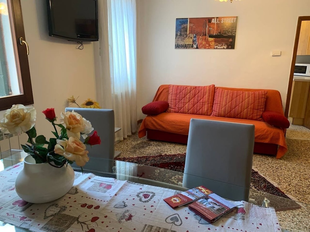 Apartment, 1 Bedroom photo 2