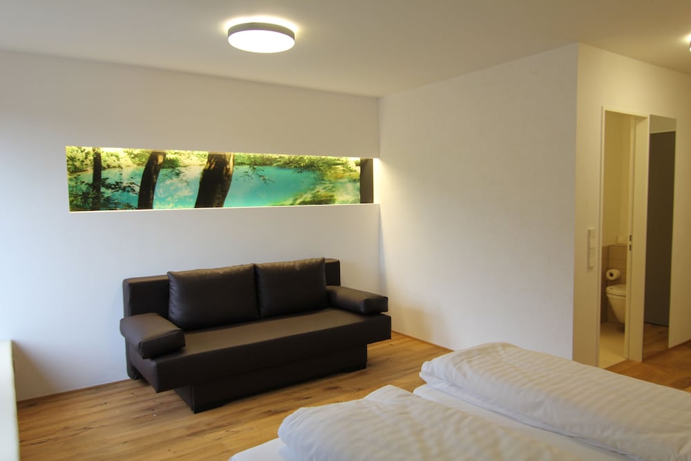 Superior Quadruple Room photo 2