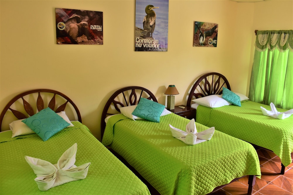 Economy Triple Room