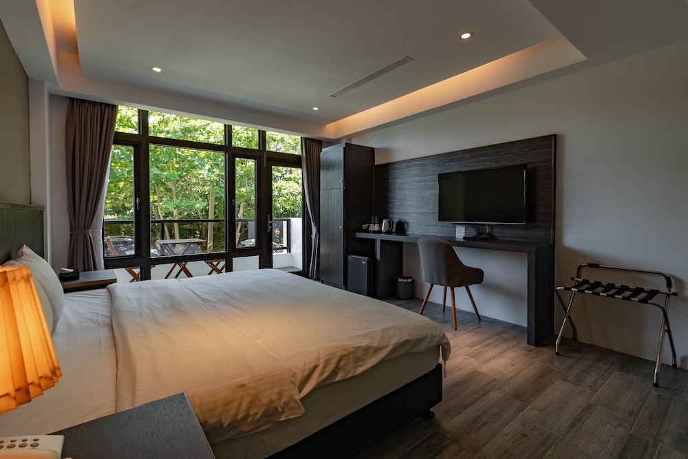 Superior Double Room, 2 Twin Beds photo 2