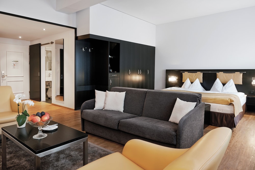 Deluxe Twin Room - Photo 2