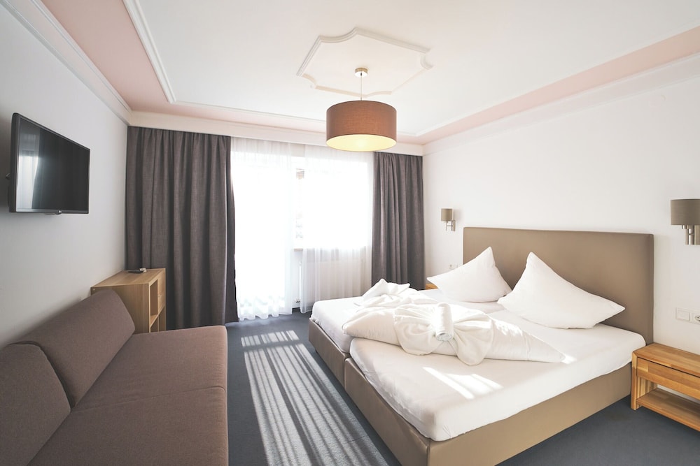 Triple Room, Balcony
