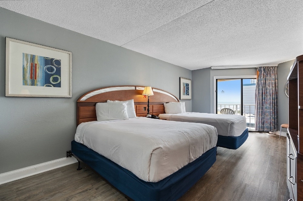 Suite, Partial Ocean View photo 3