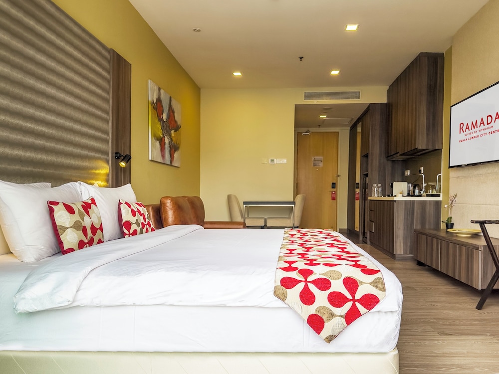 Executive Studio Suite, 1 King Bed, Non Smoking