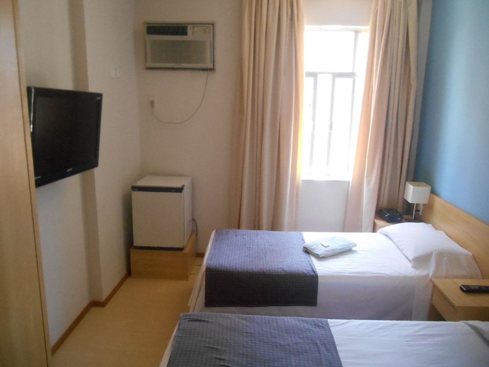 Double or Twin Room - Photo 2
