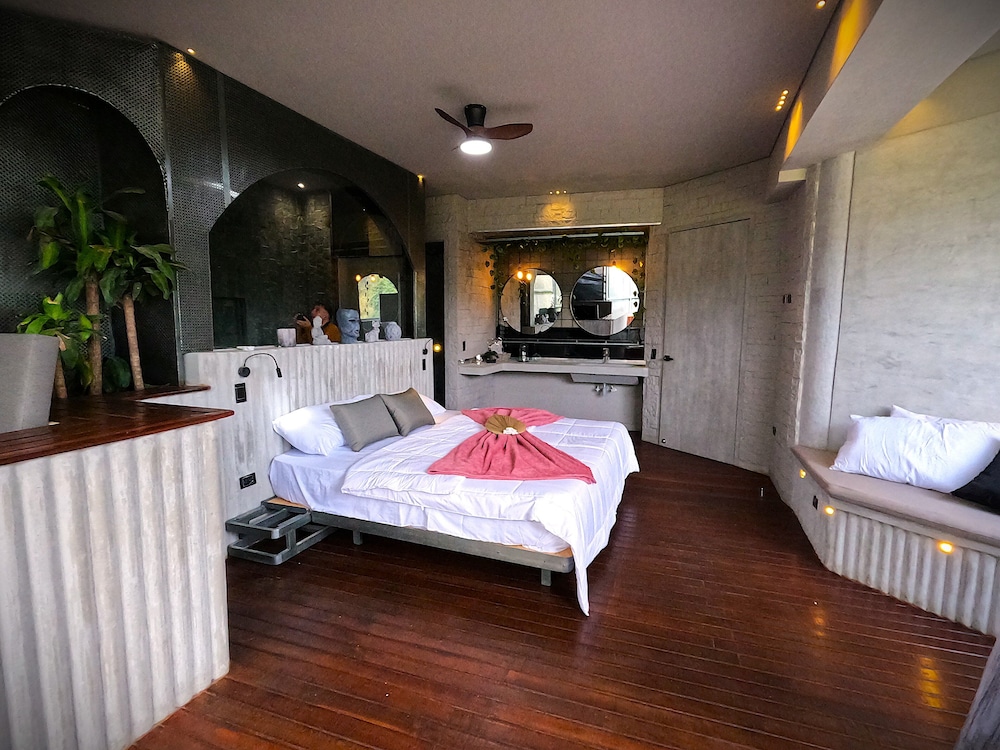 Standard Room photo 3