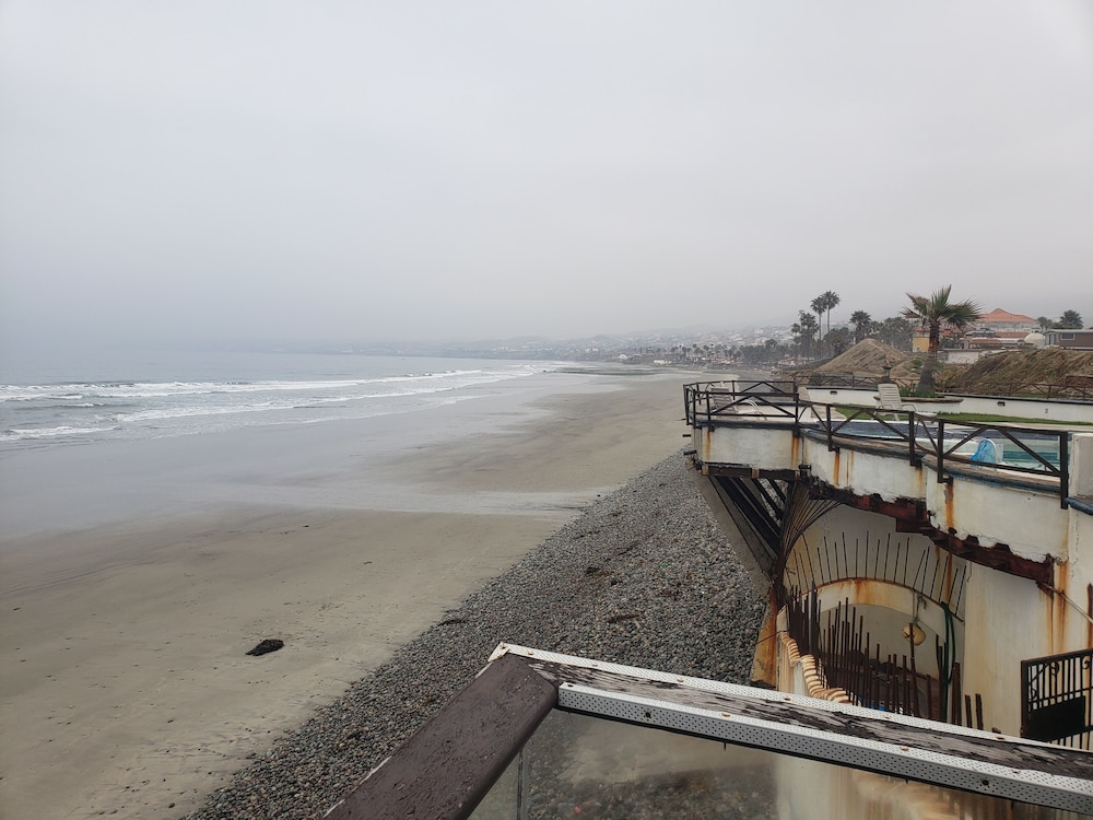 Family Duplex, 2 Bedrooms, Beach View, Poolside photo 2