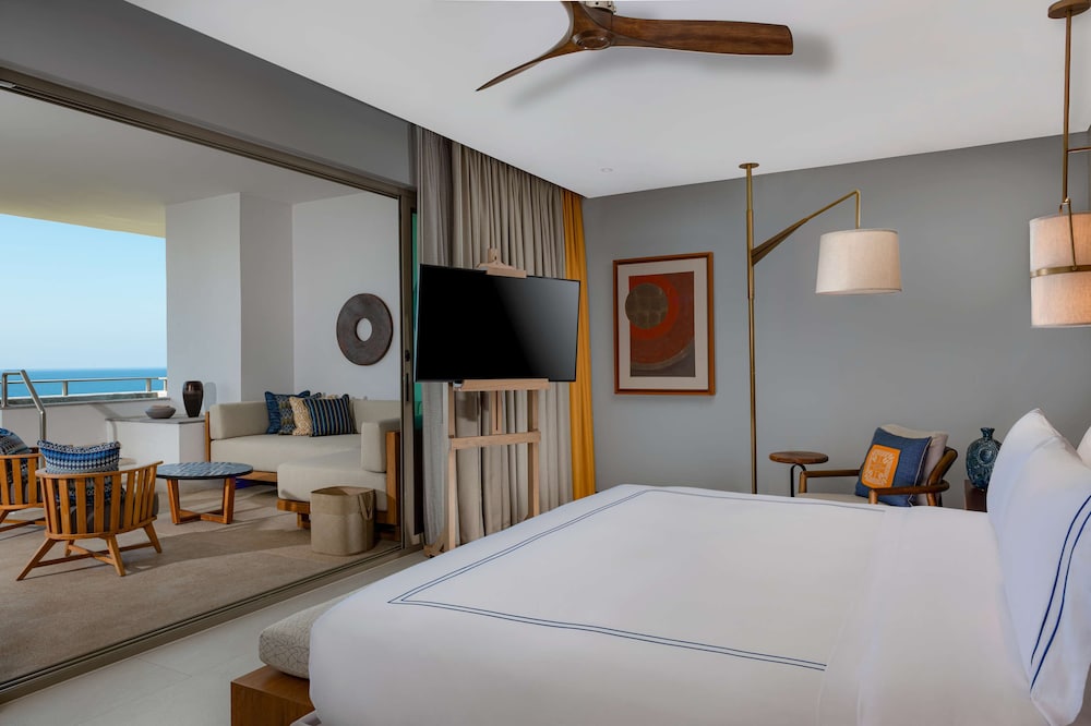 Penthouse, 1 King Bed, Private Pool, Ocean View (balcony)