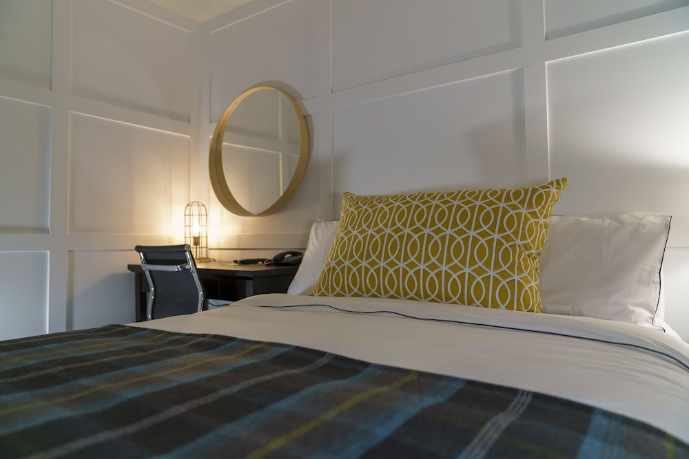 Superior Single Room, 1 Queen Bed, Non Smoking photo 3