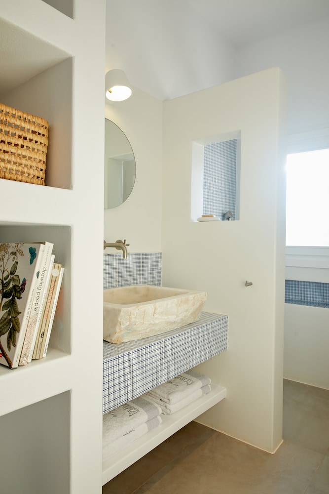 Room (Flexi - may change room during stay)