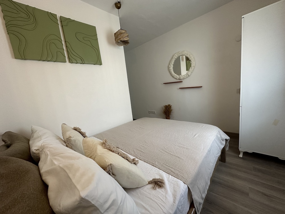 Economy Double Room photo 3