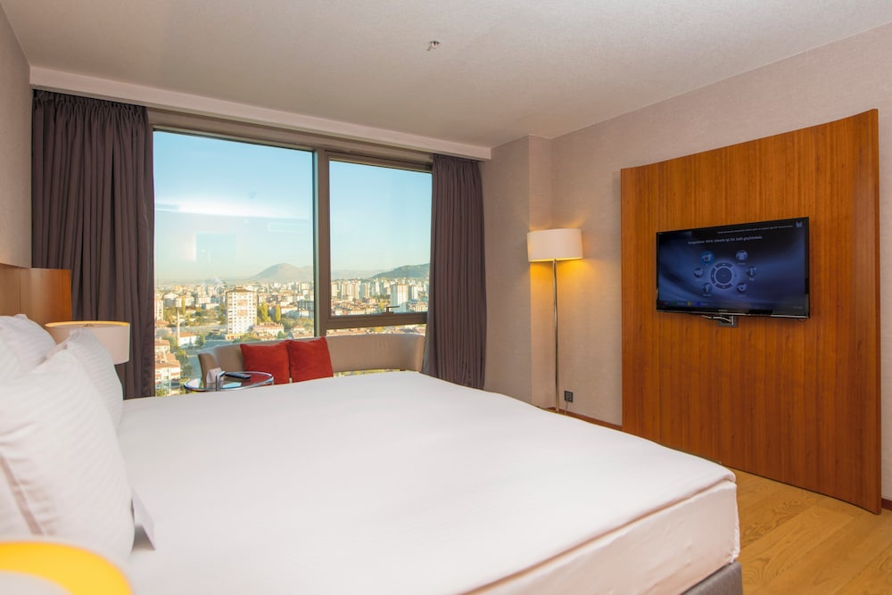 Suite, 1 Bedroom photo 3