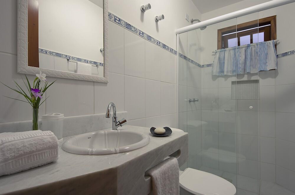 Duplex, Jetted Tub photo 2