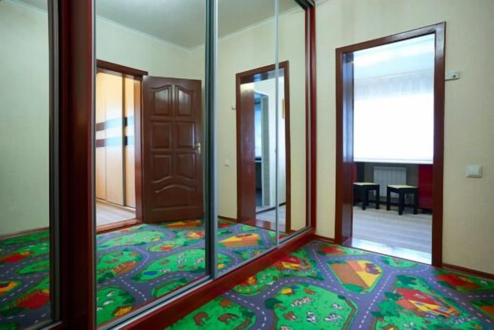 Family Apartment, 2 Bedrooms, Private Bathroom photo 2