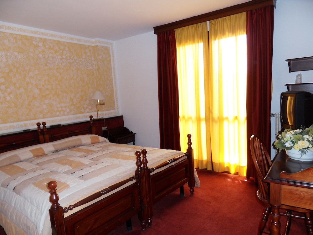 Double Or Twin Room