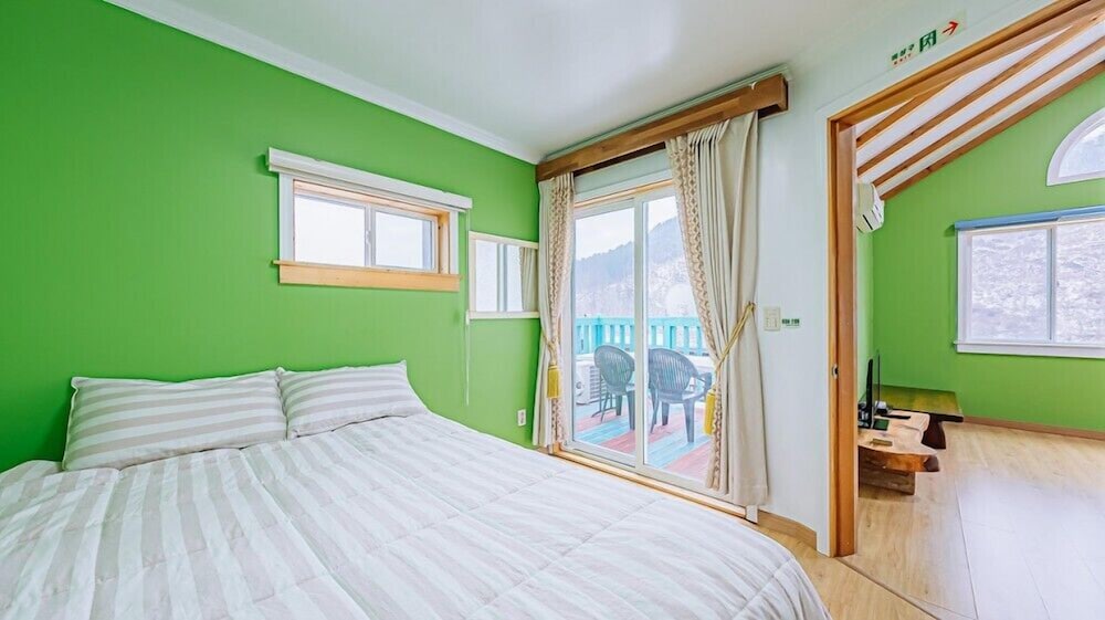 Room (Deul Kkoch) - Photo 2