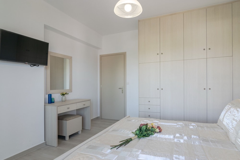 Villa, 4 Bedrooms, Smoking, Private Pool