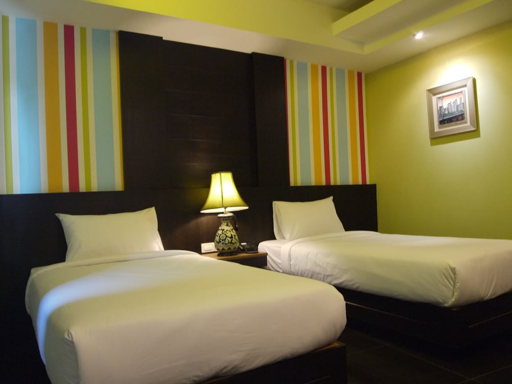 Standard Twin Room photo 2