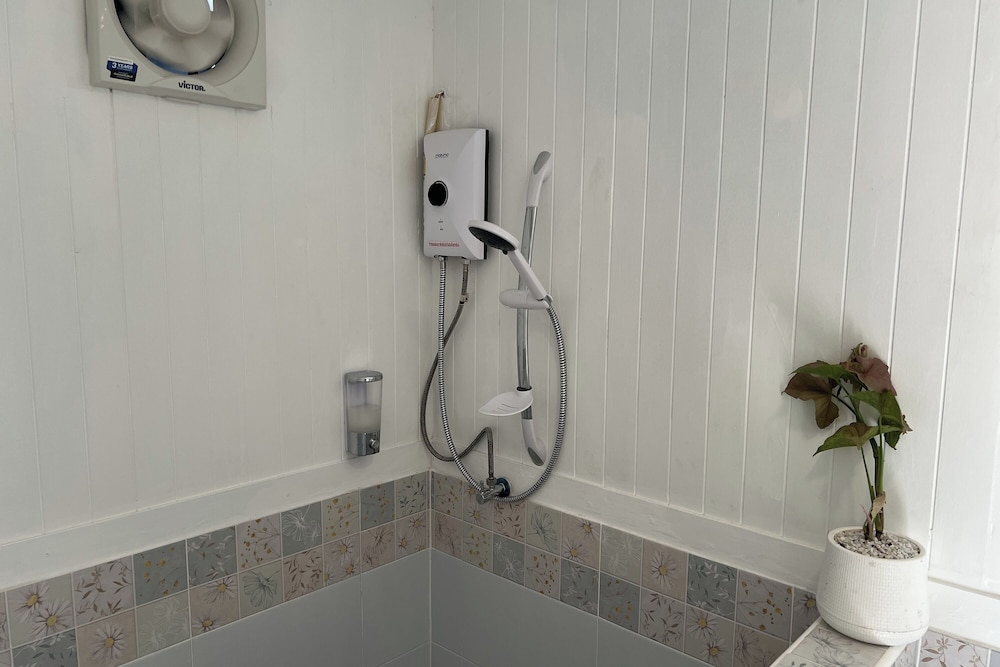 Superior Twin Room - Photo 9