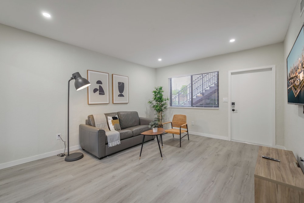 Comfort Apartment, 1 Bedroom photo 3