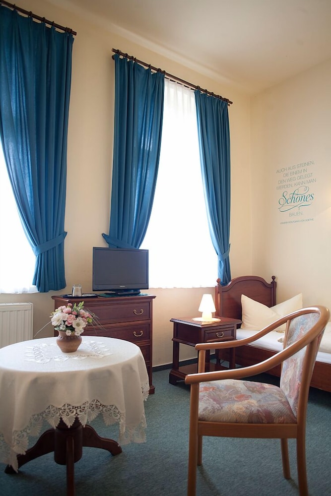 Standard Single Room photo 3