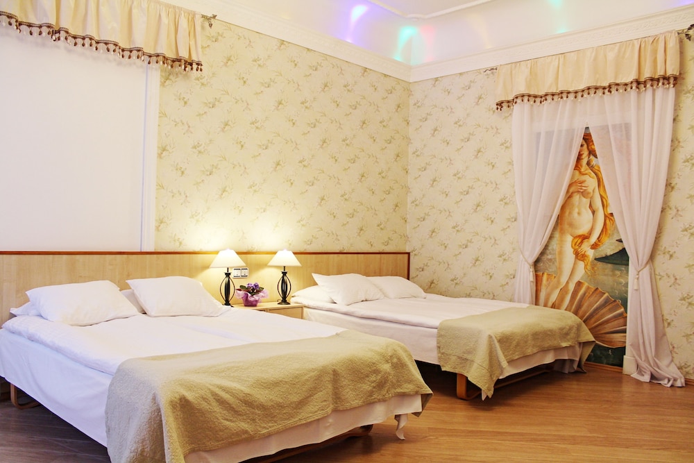 Suite, 1 Double Bed photo 2