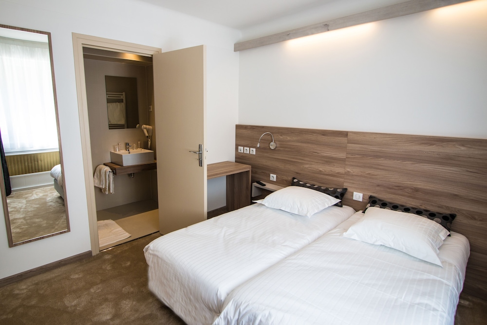 City Double or Twin Room, 2 Bedrooms, Non Smoking