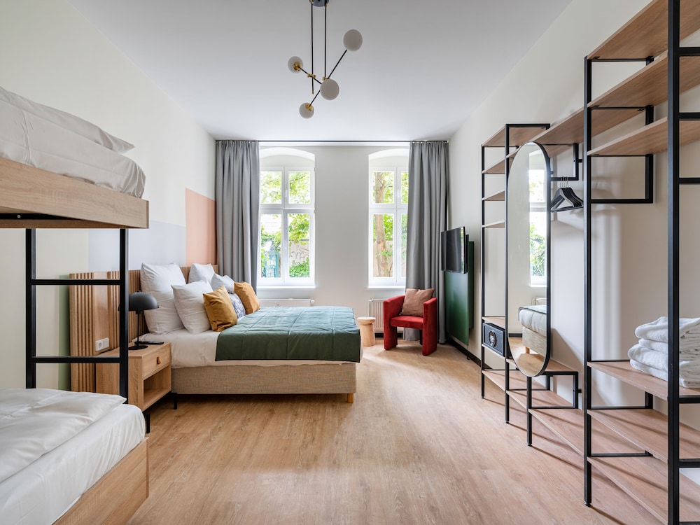 1 Bedroom Apartment with Bunk Bed photo 1