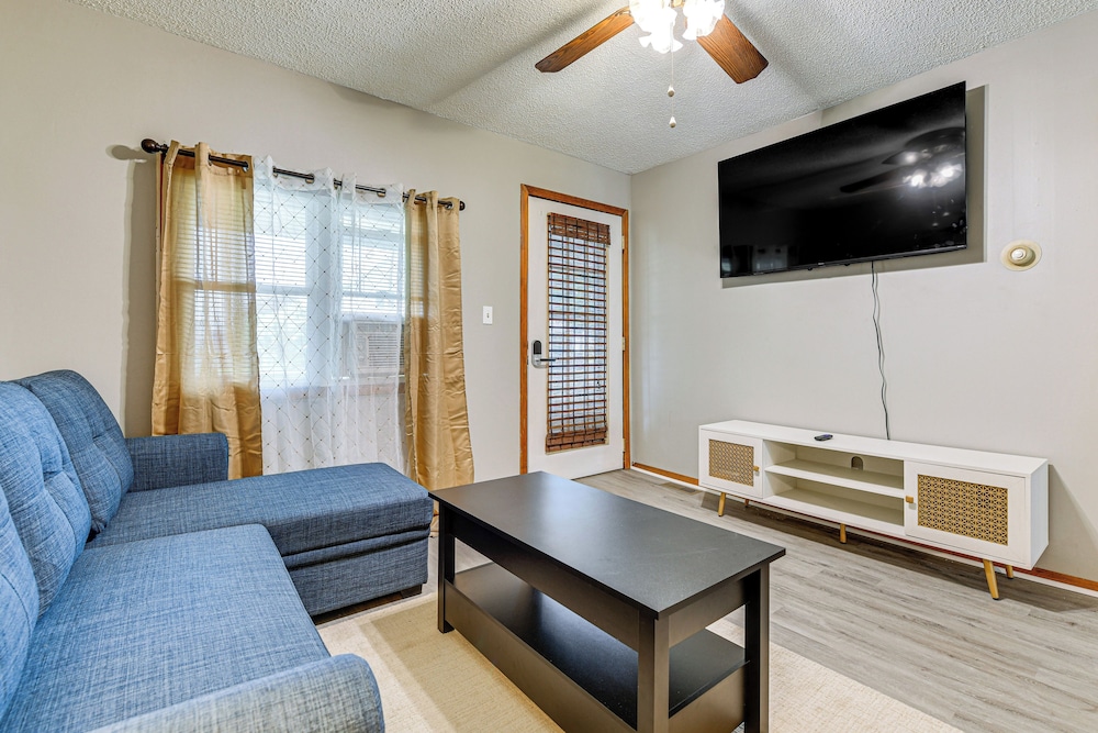 Apartment (2 Bedrooms) photo 2