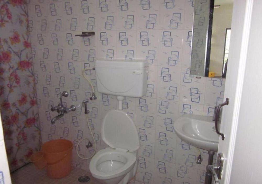 Standard Room photo 2