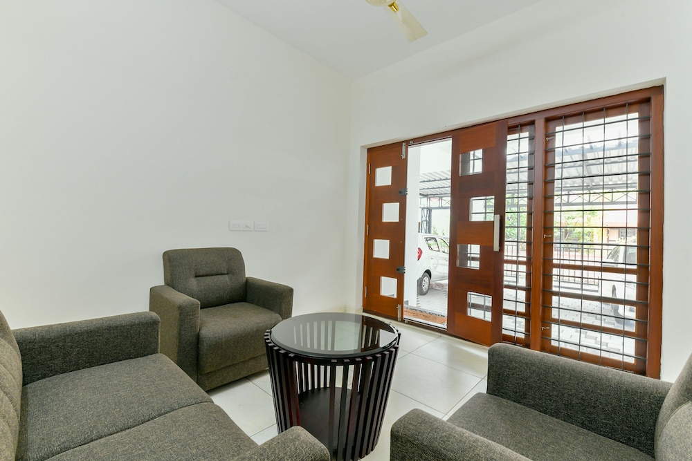 Double or Twin Room photo 2