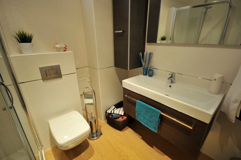 Apartment, 4 Bedrooms photo 3